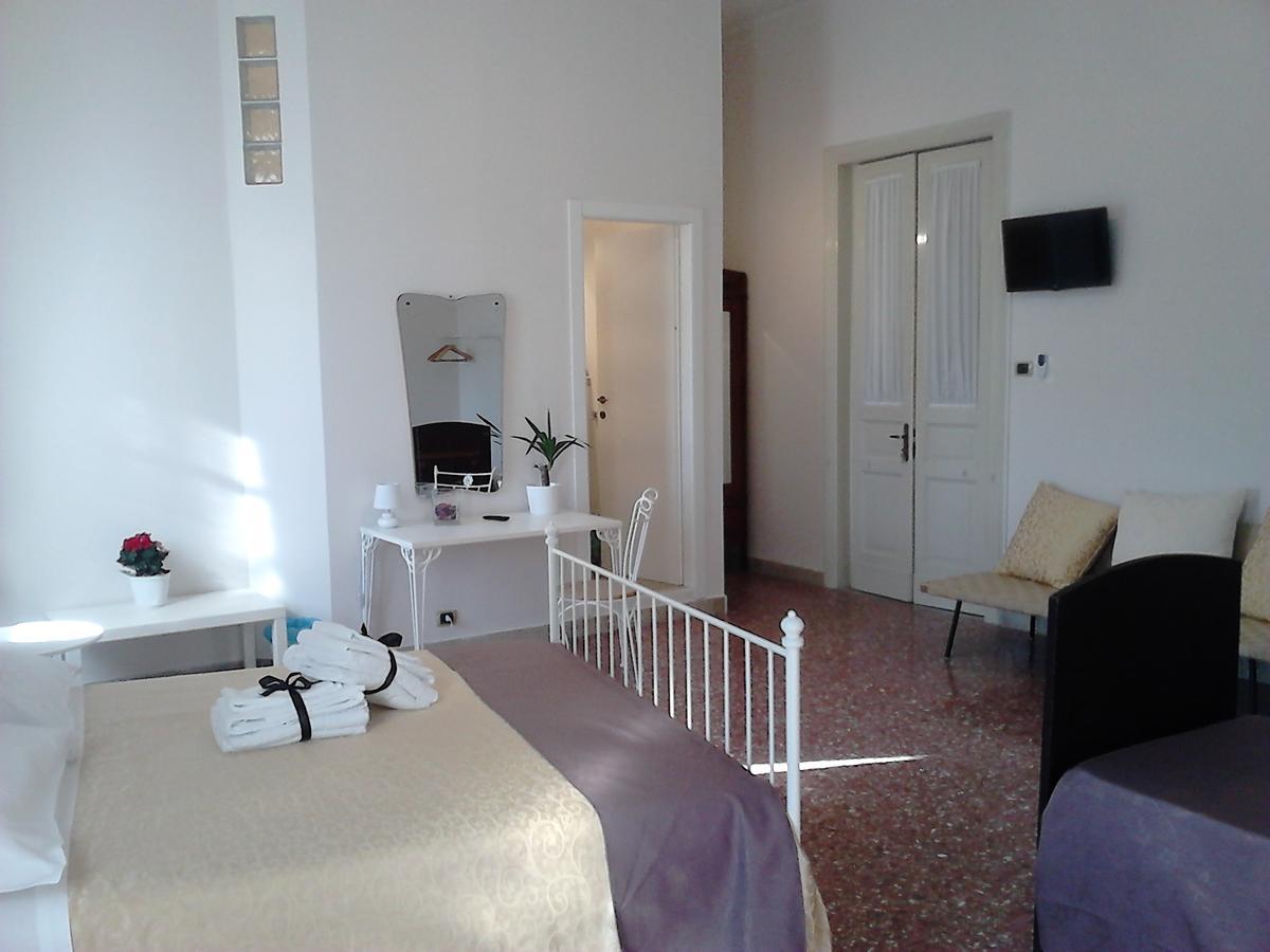Bed and Breakfast Bellaqua Катания Экстерьер фото